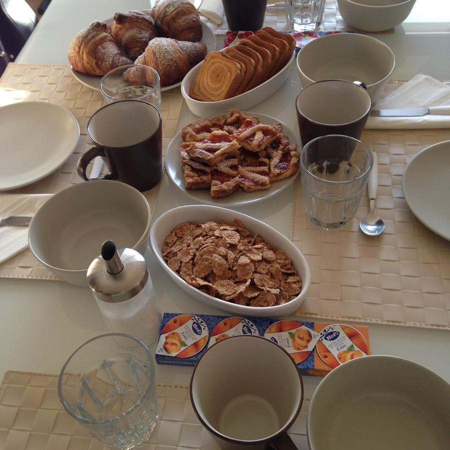 La Morona Bed & Breakfast Rocchetta Tanaro Екстериор снимка