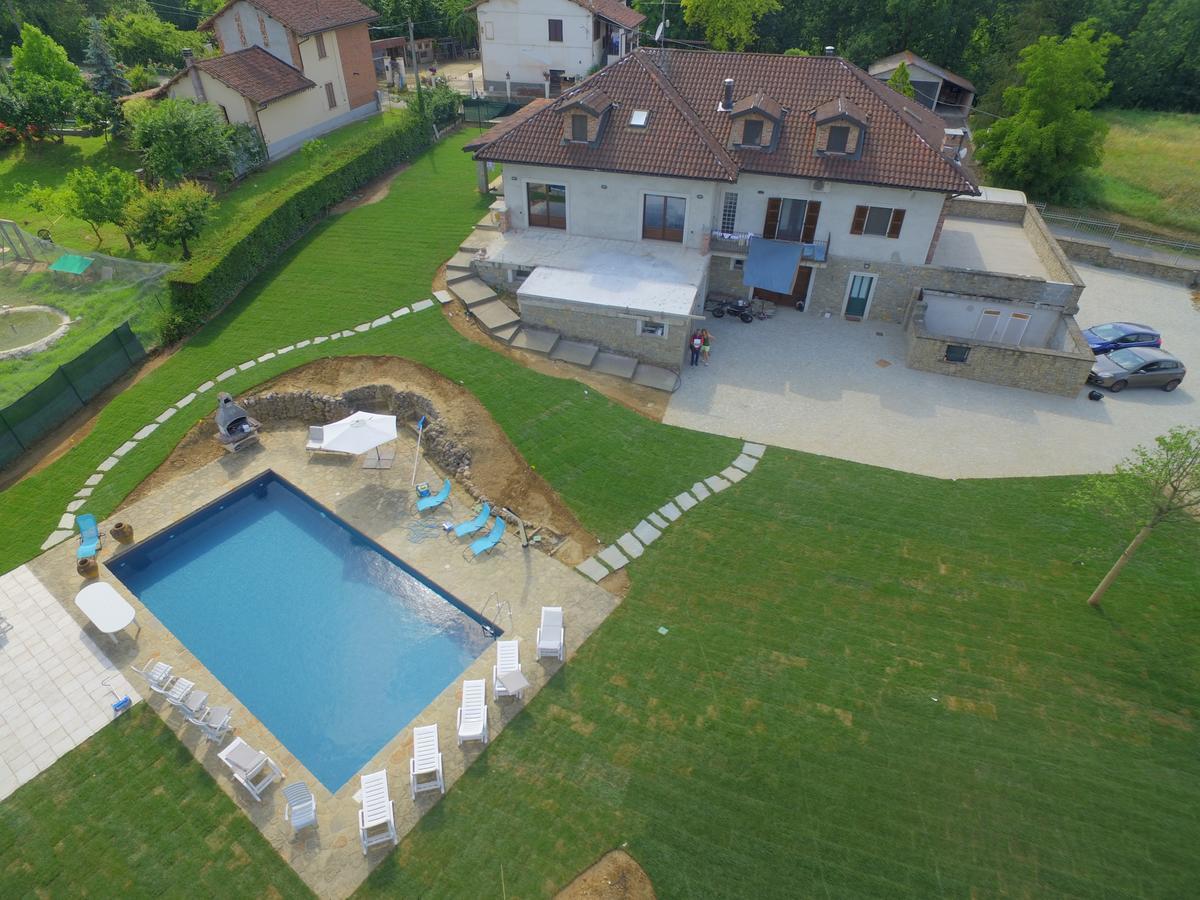 La Morona Bed & Breakfast Rocchetta Tanaro Екстериор снимка