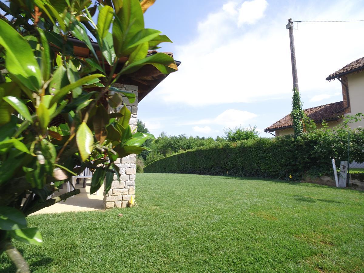 La Morona Bed & Breakfast Rocchetta Tanaro Екстериор снимка